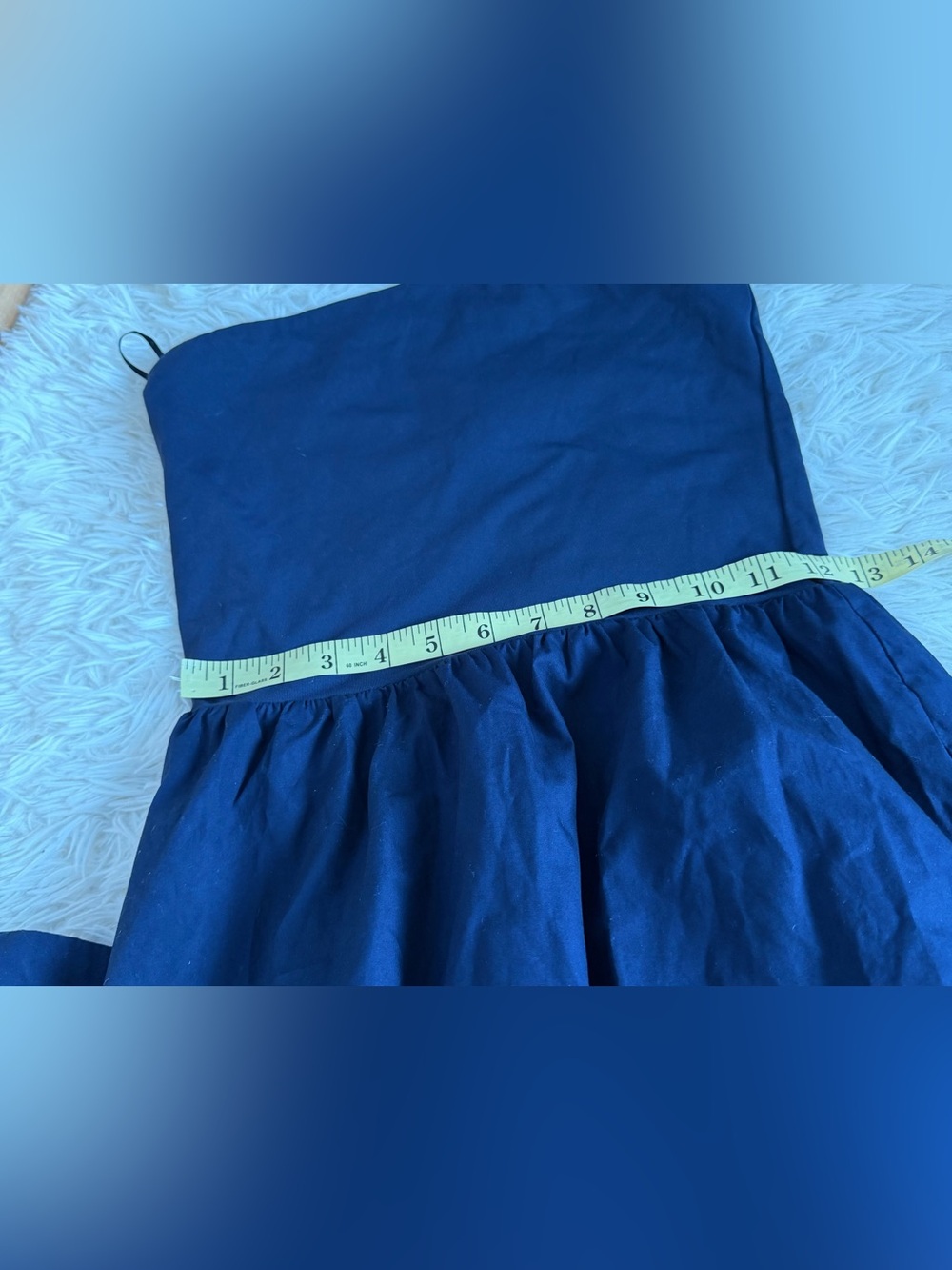 Aritzia Babaton Fluid Poplin Dress - Picture 4 of 7